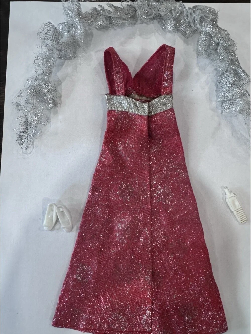 1976 Superstar Barbie Get Ups N Go GUAG Brocade Dream Fashion #9740 W/ microphon